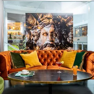 **** Hotel Leonardo Boutique Termini Itália